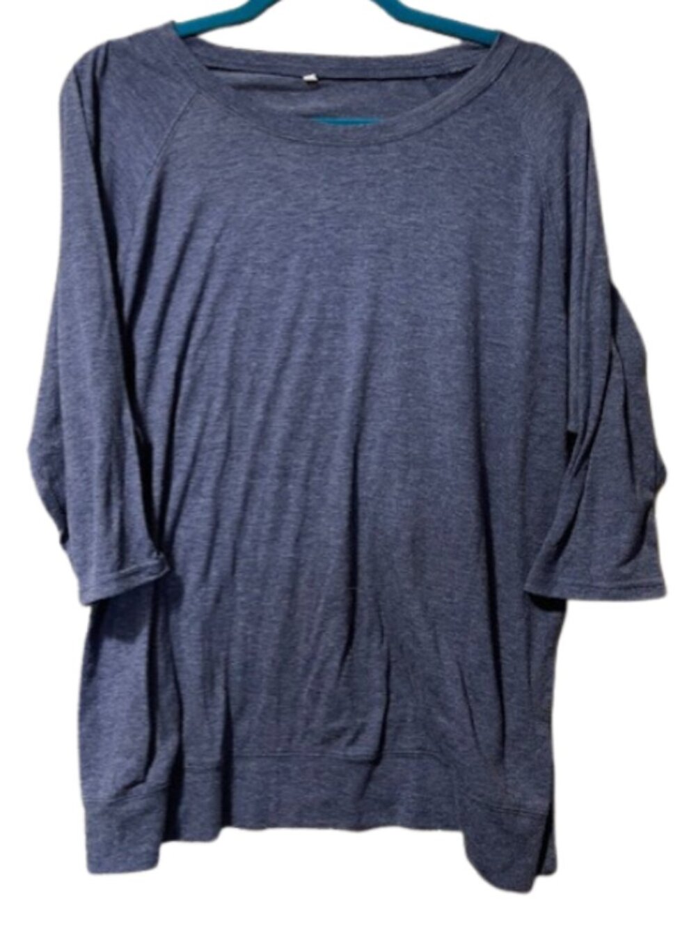 WOMEN'S BLUE 3/4 SLEEVE TSHIRT SIZE 2X